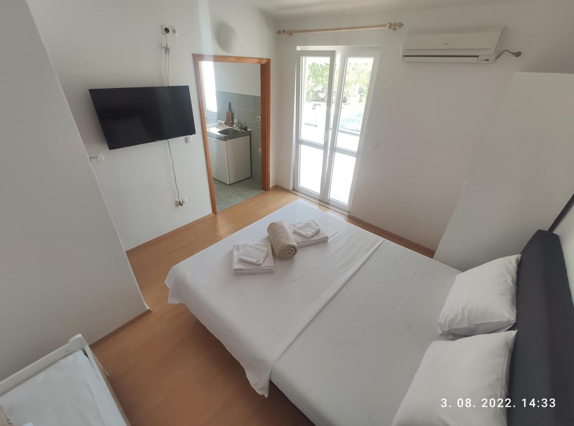 Aqua Apartments Omiš Cameră foto
